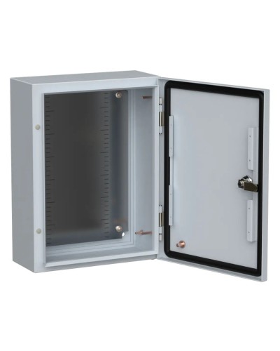 ЩМП-40.30.15 TITAN 5 УХЛ1 IP66 400x300x150 (TI5-10-N-040-030-015-66). Шкаф металлический с монтажной платой. IEK в Раменском