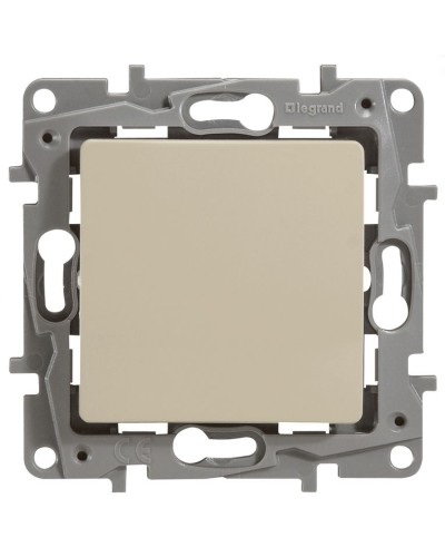 Переключатель 10AX-250В ETIKA, слоновая кость (672305). Выключатель. LegranD в Раменском