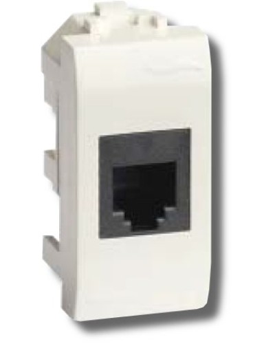 Розетка RJ-45 Brava 1 модуль белая (76457B): Розетка компьютерная экранированная с одним разъёмом в Раменском