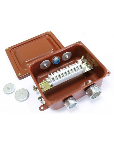 ККМА-10 У2 IP54 (zeta30372). Коробка клеммная металлическая с муфтами АТК для трубной электропроводки. ЗЭТА в Раменском
